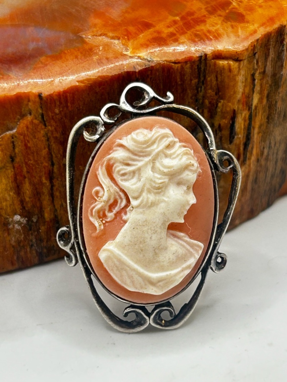 Vintage Sterling Silver Cameo Pin / Brooch